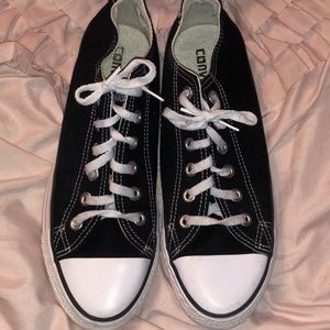 Black converse